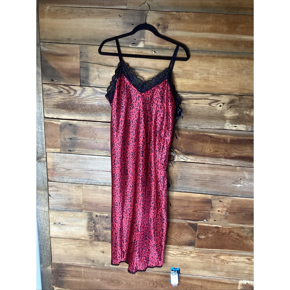 Inner Most Red Animal Print Silky Nightie Lingerie Maxi Nightgown L/XL Sexy